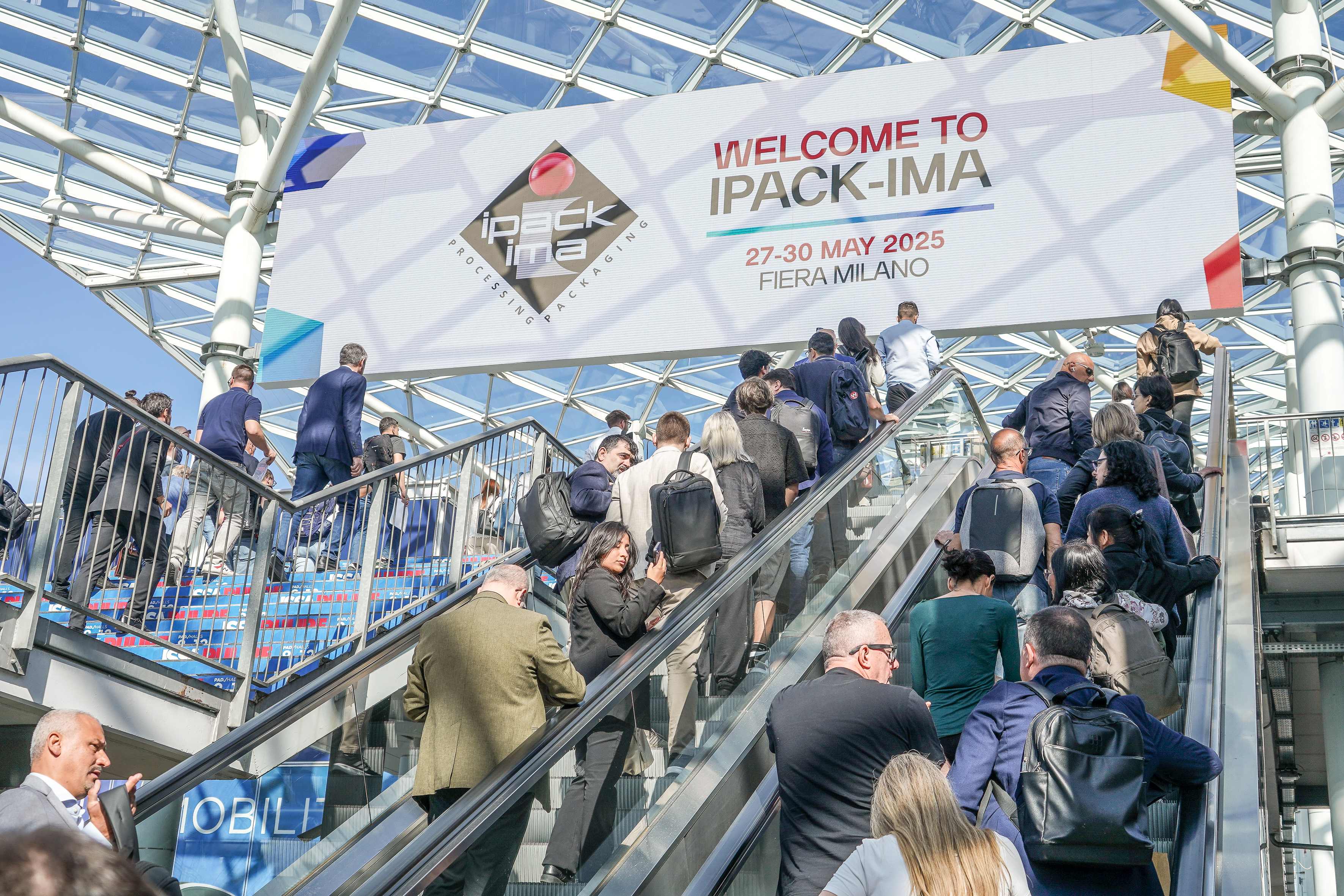 Professionals going to IPACK-IMA